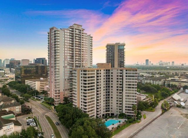 3525 Sage Road 1502, Houston, TX 77056