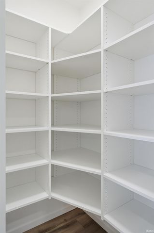 1215 Olympiada Knoll, Fort Wayne, IN 46845