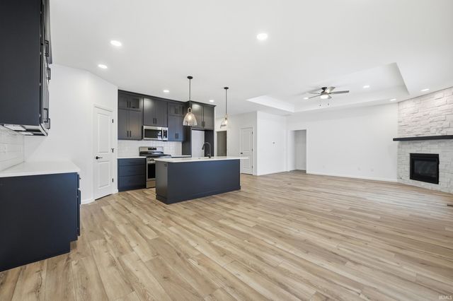 1215 Olympiada Knoll, Fort Wayne, IN 46845