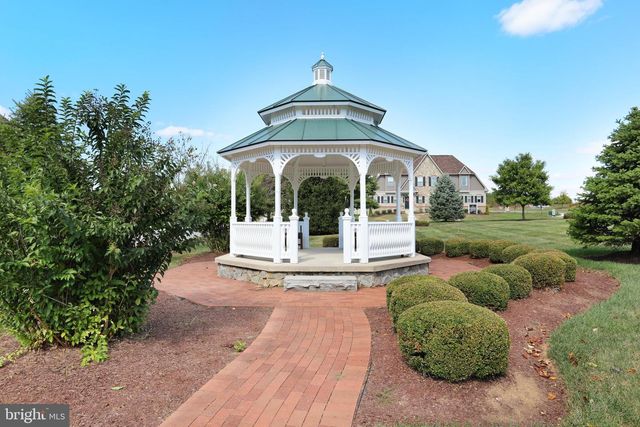 62 ELLA WASHINGTON CT, Charles Town, WV 25414