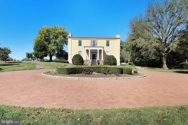 62 ELLA WASHINGTON CT, Charles Town, WV 25414