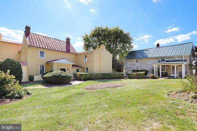 62 ELLA WASHINGTON CT, Charles Town, WV 25414