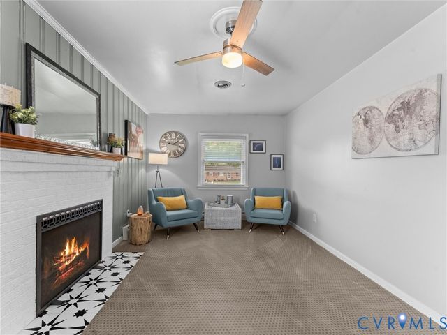 8259 Meadowview Ln, Mechanicsville, VA 23111