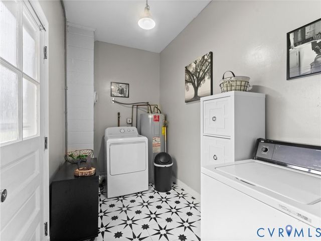 8259 Meadowview Ln, Mechanicsville, VA 23111
