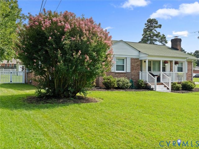 8259 Meadowview Ln, Mechanicsville, VA 23111