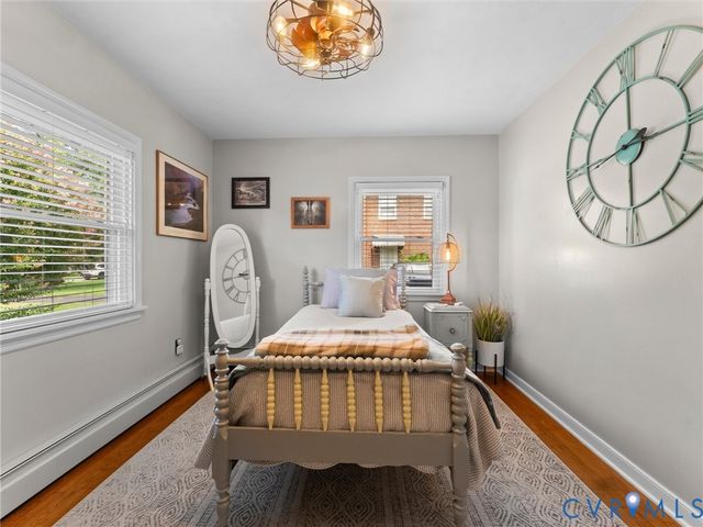 8259 Meadowview Ln, Mechanicsville, VA 23111
