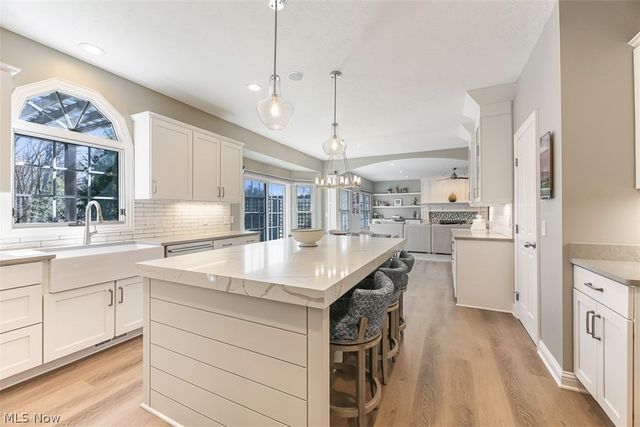 6487 Dorset Lane, Solon, OH 44139