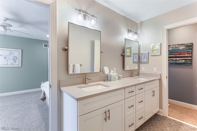 6487 Dorset Lane, Solon, OH 44139