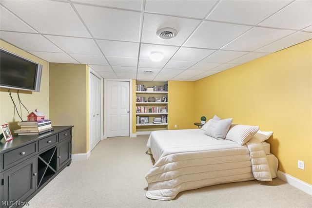 6487 Dorset Lane, Solon, OH 44139