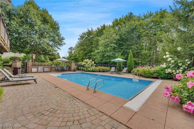 6487 Dorset Lane, Solon, OH 44139