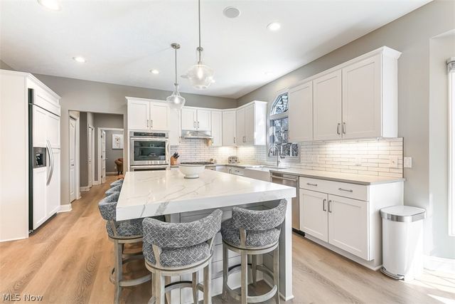 6487 Dorset Lane, Solon, OH 44139