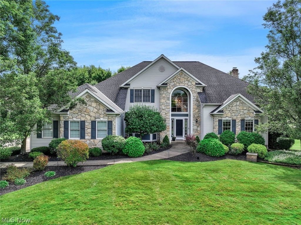 6487 Dorset Lane, Solon, OH 44139