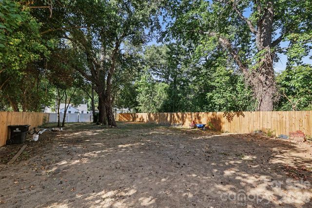 638 E Black Street, Rock Hill, SC 29730