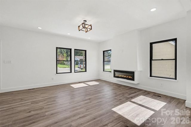 638 E Black Street, Rock Hill, SC 29730