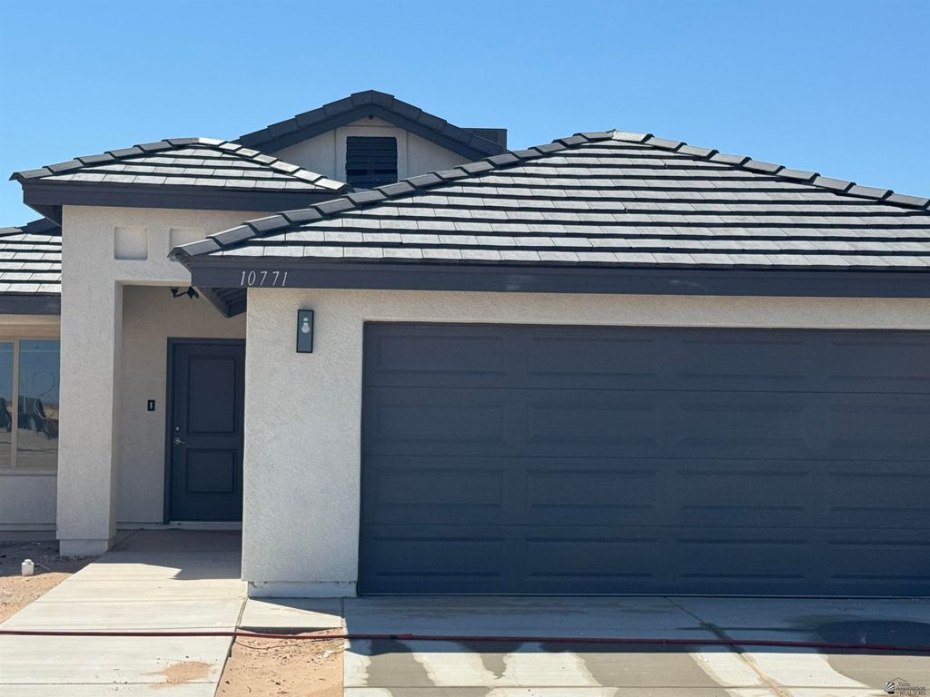 5120 E Monreal Ln, San Luis, AZ 85336
