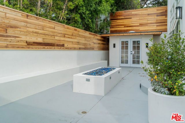147 Napoleon Street, Playa Del Rey (los Angeles), CA 90293
