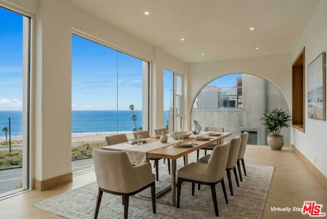 147 Napoleon Street, Playa Del Rey (los Angeles), CA 90293