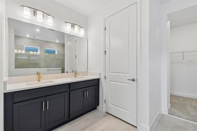 5681 LEAFLET TRAIL, Mount Dora, FL 32757