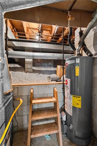 8503 Par Lane, Rogers, AR 72756