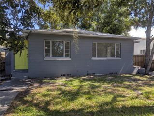 3834 DR MARTIN LUTHER KING JR STREET S, St Petersburg, FL 33705