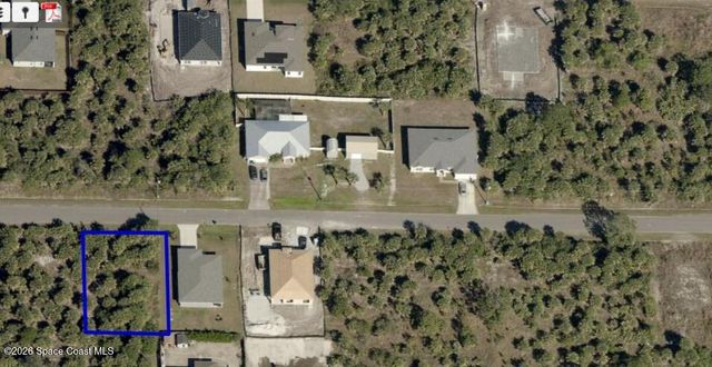 558 Hallcrest Street SW, Palm Bay, FL 32908