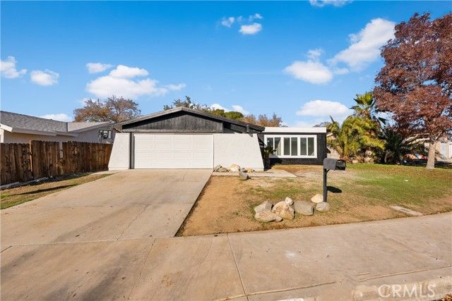 44159 Kirkland Avenue, Lancaster, CA 93535