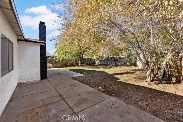 44159 Kirkland Avenue, Lancaster, CA 93535