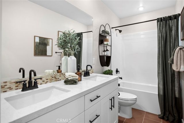 727 E. Route 66, Glendora, CA 91740