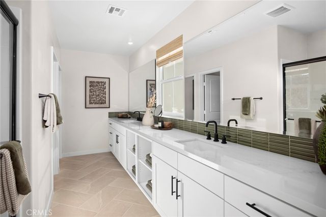 727 E. Route 66, Glendora, CA 91740