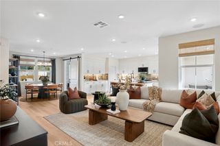 727 E. Route 66, Glendora, CA 91740