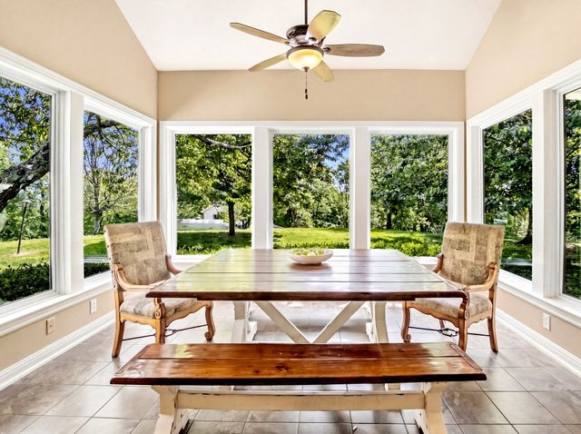 904 Weeping Willow Rd, Hendersonville, TN 37075