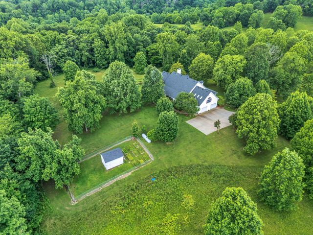 904 Weeping Willow Rd, Hendersonville, TN 37075