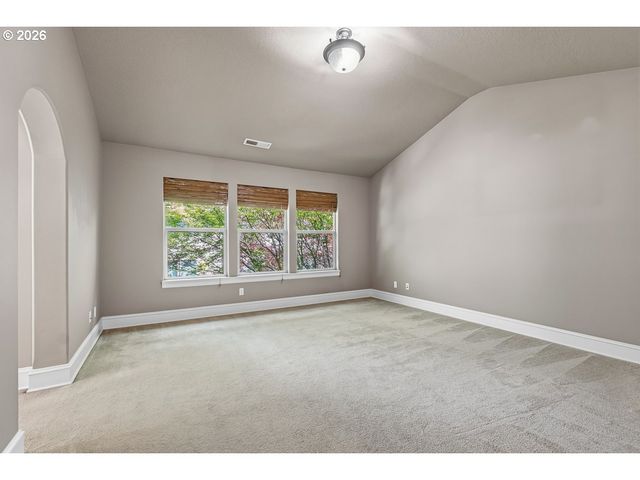 13493 Sw SHAKESPEARE St, Portland, OR 97224