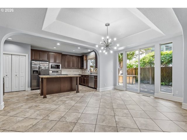 13493 Sw SHAKESPEARE St, Portland, OR 97224
