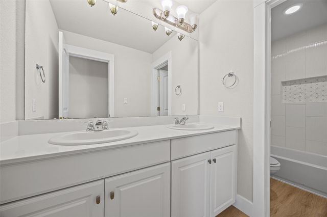 1516 William Bee DR, Leander, TX 78641