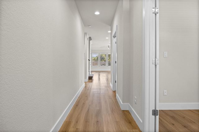 1516 William Bee DR, Leander, TX 78641