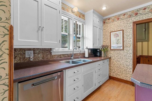 212 MIRAMAR DRIVE, Green Bay, WI 54301