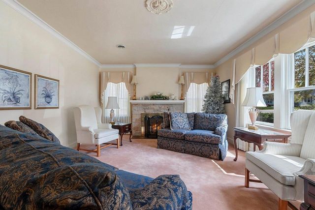 212 MIRAMAR DRIVE, Green Bay, WI 54301