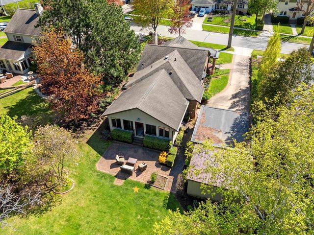 212 MIRAMAR DRIVE, Green Bay, WI 54301