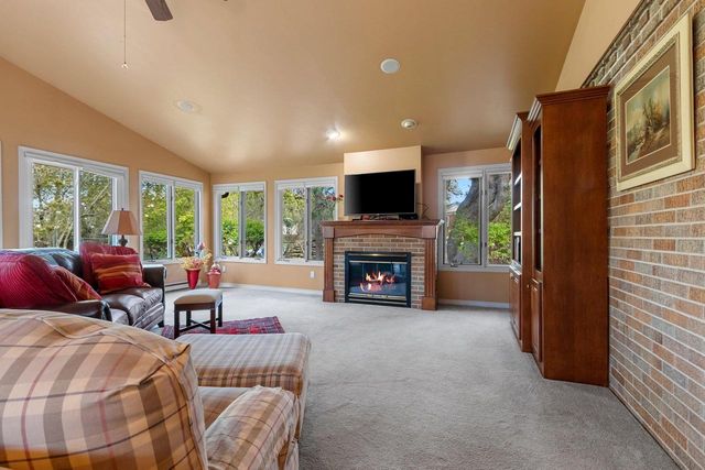 212 MIRAMAR DRIVE, Green Bay, WI 54301
