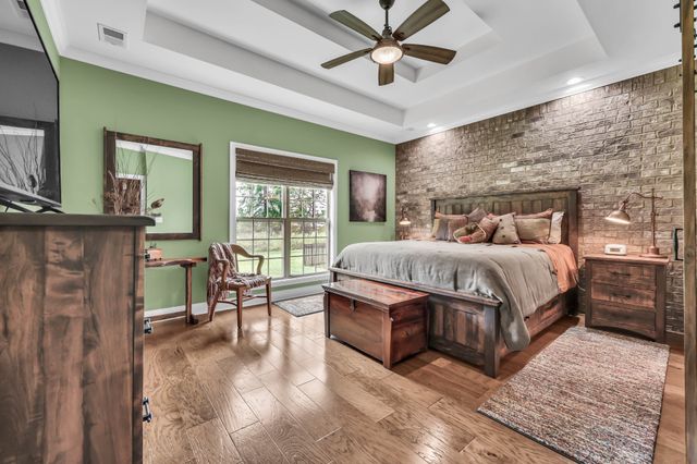 1487 Hereford Blvd, Clarksville, TN 37043