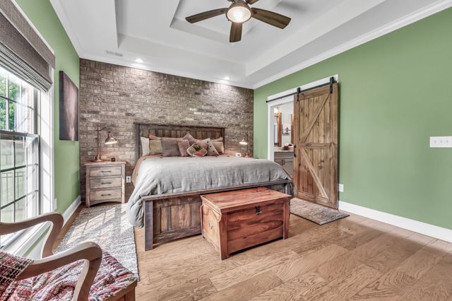 1487 Hereford Blvd, Clarksville, TN 37043