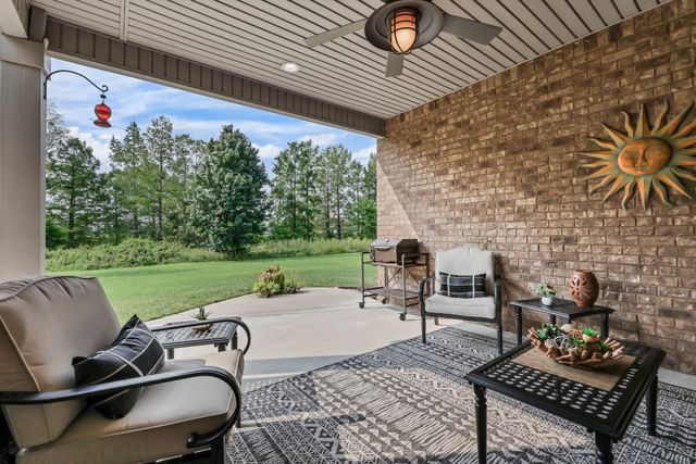 1487 Hereford Blvd, Clarksville, TN 37043