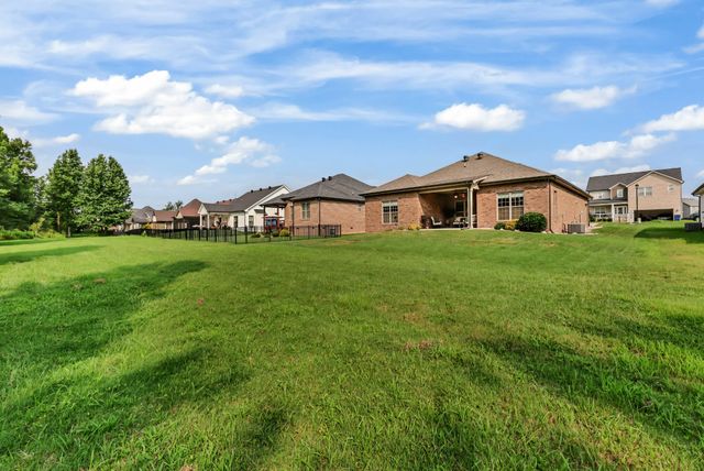 1487 Hereford Blvd, Clarksville, TN 37043