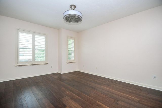 2710 Grants Lake Boulevard K4, Sugar Land, TX 77479