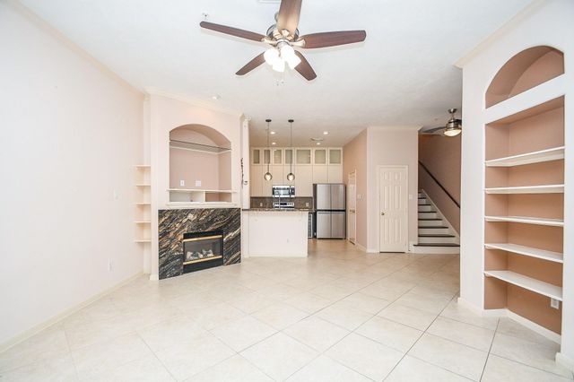 2710 Grants Lake Boulevard K4, Sugar Land, TX 77479