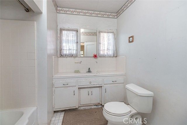 427 S Orchard, Burbank, CA 91506