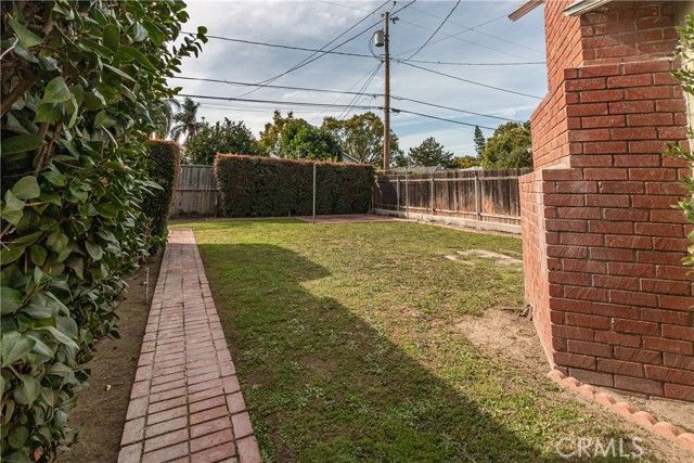 427 S Orchard, Burbank, CA 91506