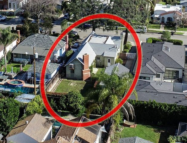 427 S Orchard, Burbank, CA 91506