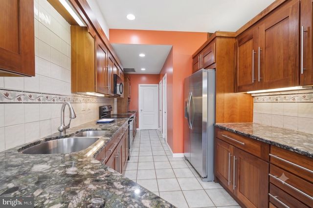 775 RIVER RD, Yardley, PA 19067